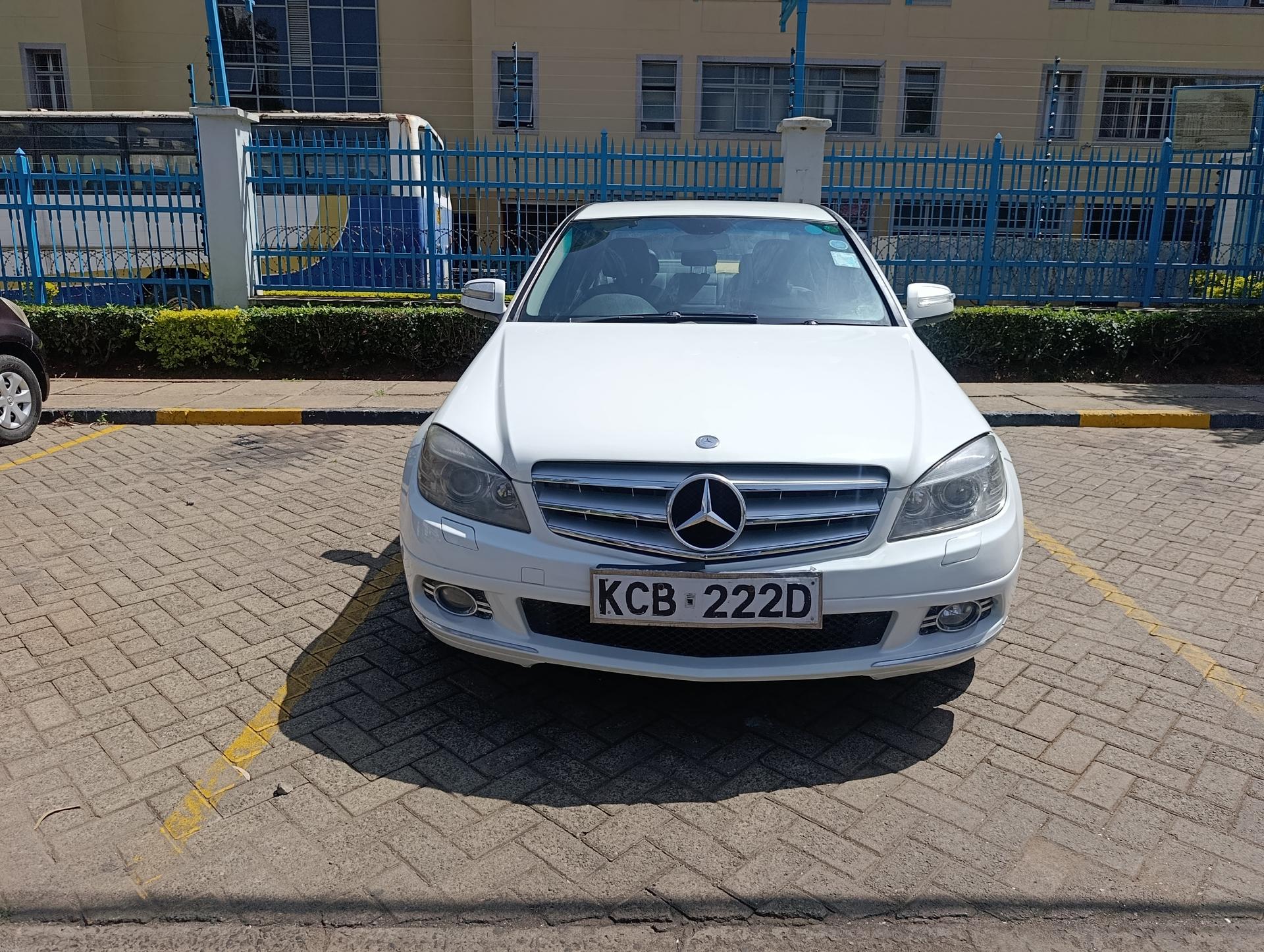 Mercedes Benz C200