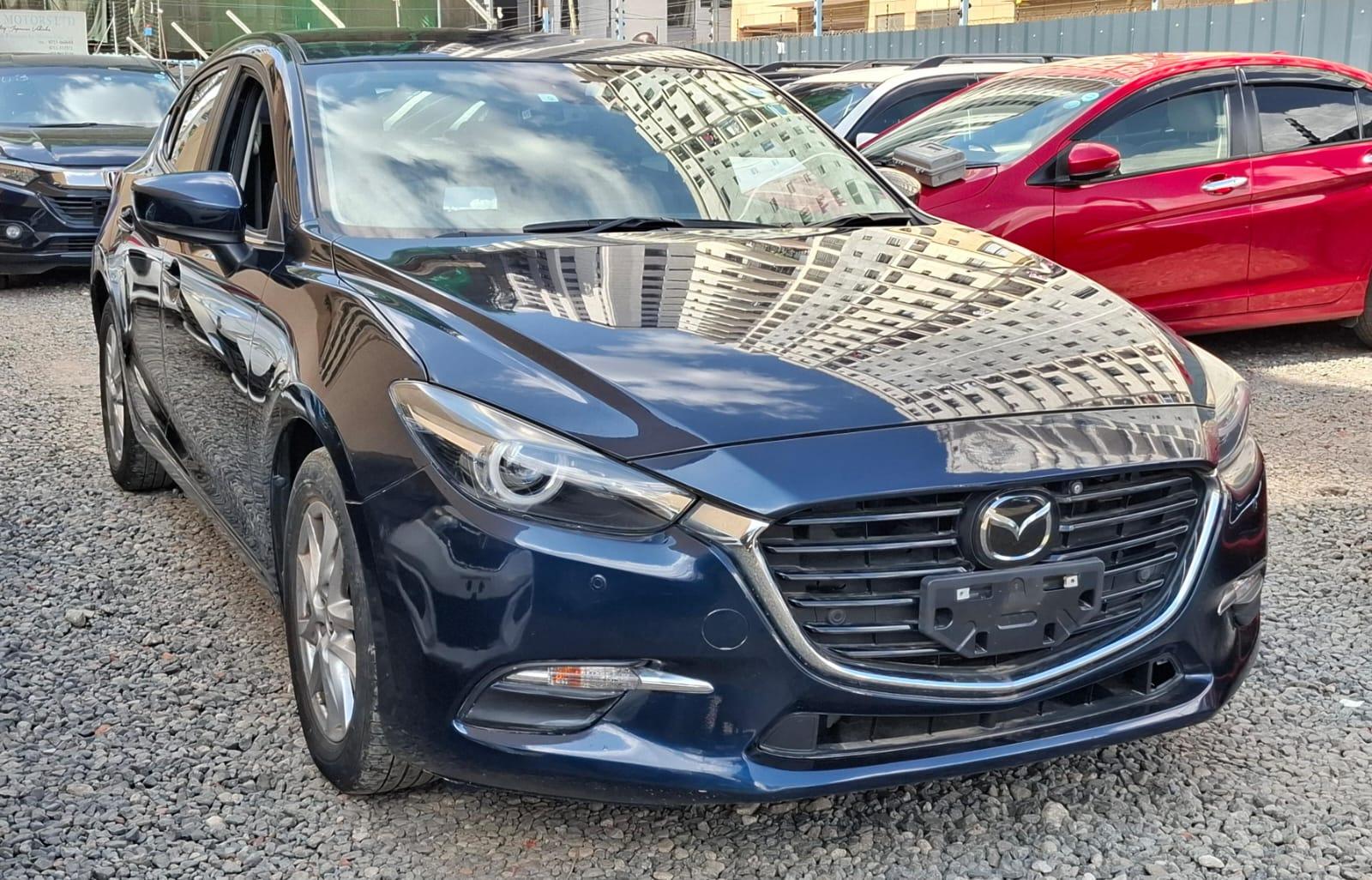 Mazda Axela