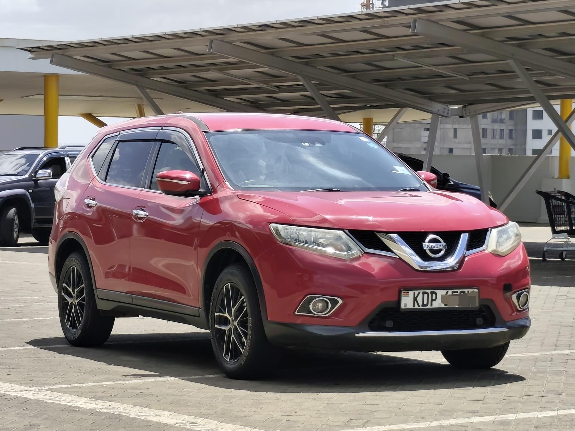 Nissan X Trail